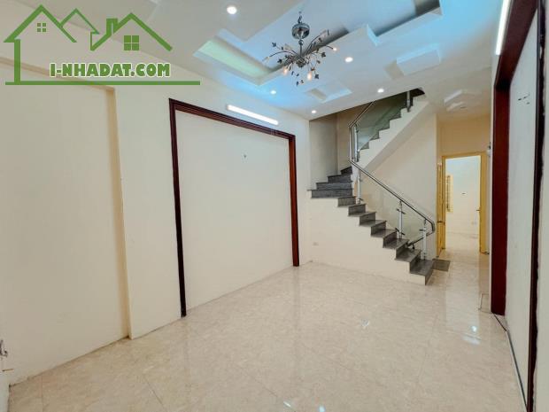 BÁN GẤP NHÀ PHỐ TÔ VĨNH DIỆN, THANH XUÂN, PHÂN LÔ, 2 MẶT THOÁNG, NGÕ THÔNG, 40M2 GIÁ 10 TỶ - 1