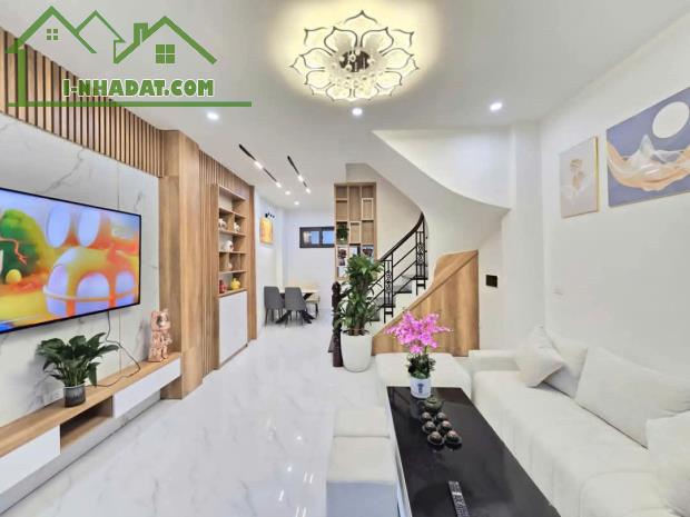 CHI HON 6 TY - 50M NHA DEP NGOC THUY, MT 4.8M, GAN O TO, NGO NONG - 2