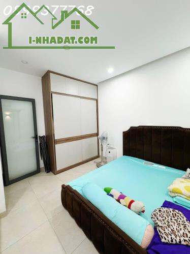 Bán nhà đường Liên Hoa Vĩnh Ngọc Nha Trang giá chỉ 3y2 - 3