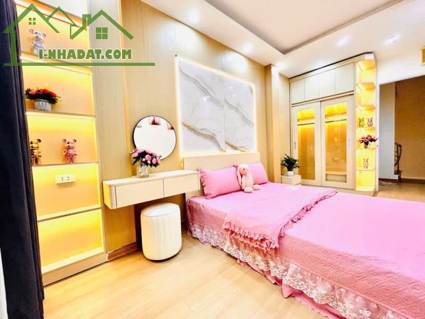 🏡🏡HIẾM CÓ KHÓ TÌM 
BÁN NHÀ MẶT PHỐ LÊ TRỰC BA ĐÌNH 
60 m2 x 4 Tầng 
VỊ TRÍ VÀNG ĐẮC ĐỊA - 1