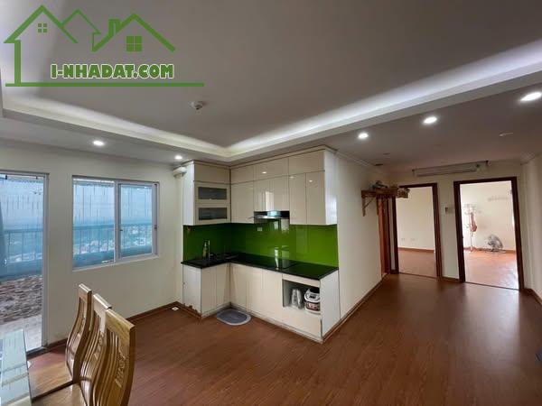 Cho thuê căn hộ chung cư tại tòa CT1A Thạch Bàn, 3PN full nội thất 94m, giá: 9tr/tháng, LH - 2