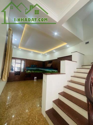 🏠 Bán nhà đẹp tại Mỹ Đình - 37m2, 4 tầng, 2 mặt thoáng cực đẹp. - 1