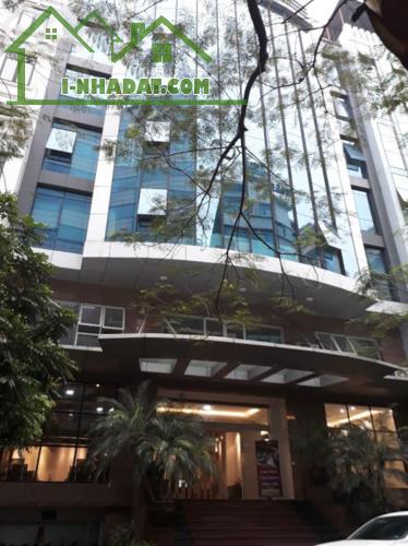 Bán Tòa Văn Phòng Mặt Phố Lương Ngọc Quyến, Hoàn Kiếm DT 450m2, 15T, MT 11m, Giá Cực Rẻ
