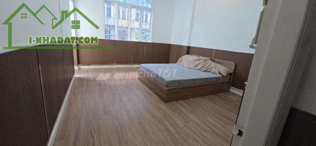 Cho thuê nhà nguyên căn mặt tiền 171 m² - 1