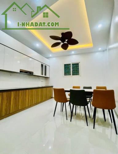 B.Á.N NHÀ TÂY MỖ_1 CĂN DÂN XÂY, GẦN PHỐ, 39M2X4T, NGÕ RỘNG THOÁNG, Ô TÔ GẦN