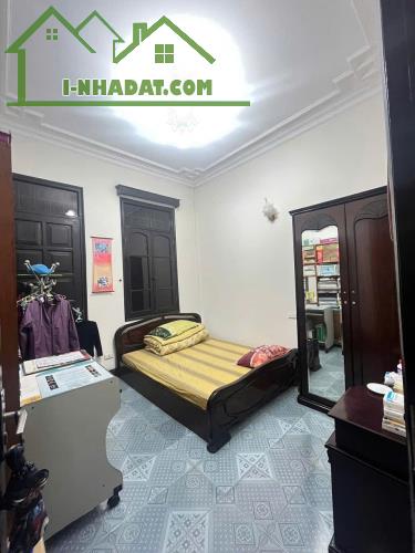 Bán Nhà Phố Ngọc Khánh Dt 36m2 4 tầng mt 3.4m Giá 11.6 tỷ Ba Đình - 2
