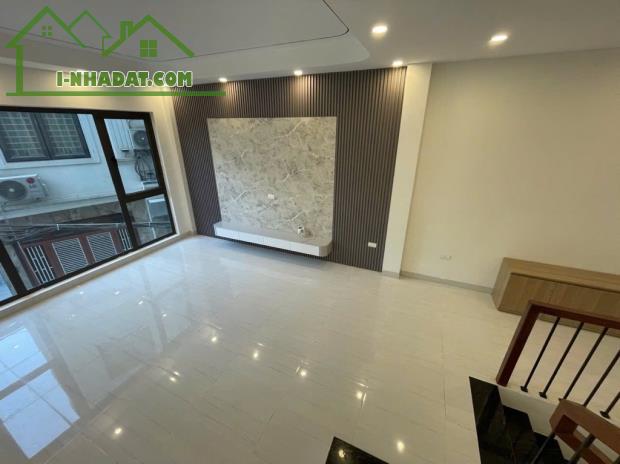Chủ nhờ bán nhà phố Đàm Quang Trung , 30 m2 , chào giá 6,15 tỉ ( có TL) - 1