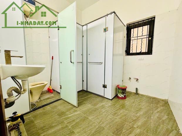 bán nhà Đống Đa Đường Láng, trung tâm, nội thất đẹp - 4