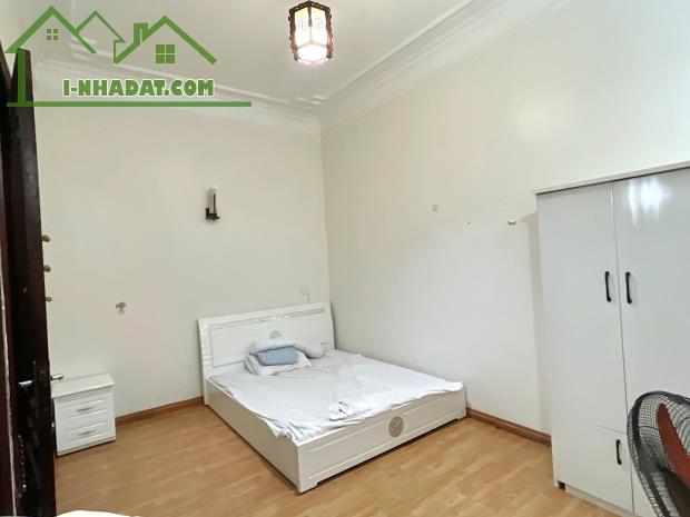 Nhà mình còn 1 căn mặt đường phố Mai Hắc Đế cách Vincom Bà Triệu 200m diện tích 20m2 - 1