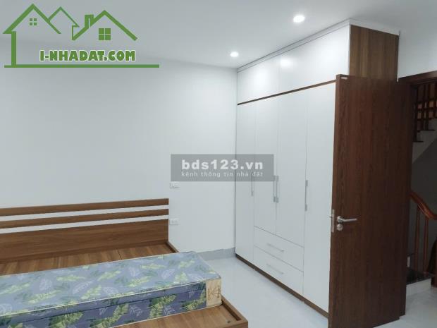 Chính chủ cho thuê phòng 40m2 đầy đủ tiện ích ngõ 173 Trung Kính, Cầu Giấy - 1