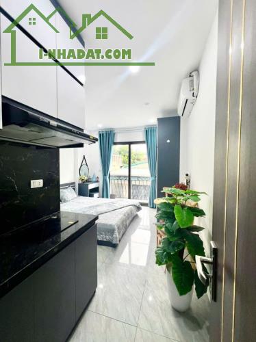 Bán nhà dòng tiền 160tr/tháng, 8 tầng x 120m, 1 nhà ra phố Nguyễn Lương Bằng, Đống Đa, 28 - 2