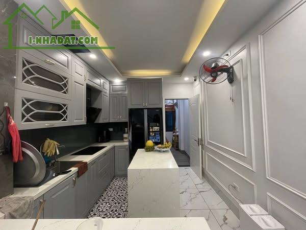 BÁN NHÀ MẶT NGÕ CHÙA LÁNG, 60m, 7 tầng, 23 tỷ. kinh doanh - 2