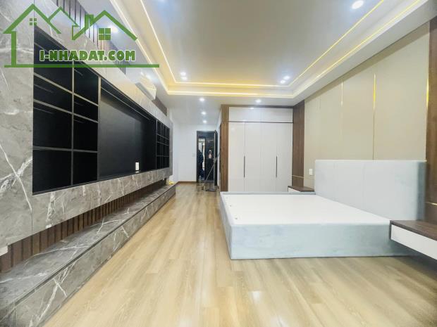 Bán nhà Nguyễn Văn Cừ, Ngọc Lâm 46m2 7T, ngõ thông ô tô, kinh doanh, Chỉ 12.7 Tỷ - 4