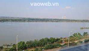 Bán 248m2 đất mặt đường An Dương Vương, mặt tiền 10m, giá 50,8 tỷ Wiêu Sông Hồng - 2