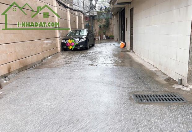 ĐẲNG CẤP KHÁC BIỆT NHÀ MỚI KOONG NGUYỄN VĂN CỪ 45M, 7T, MT4M, THANG MÁY, GARA, Ô TÔ TRÁNH. - 2