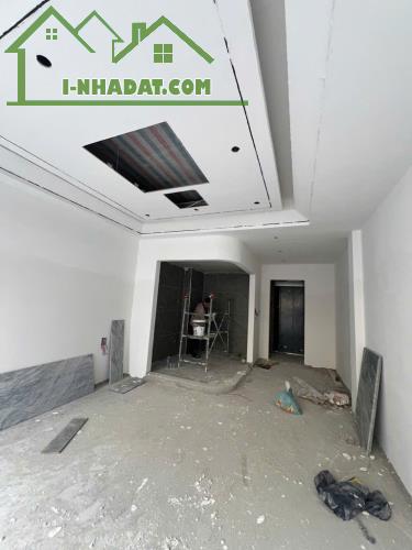 ĐẲNG CẤP KHÁC BIỆT NHÀ MỚI KOONG NGỌC LÂM 45M, 7T, MT4M, THANG MÁY, GARA, Ô TÔ TRÁNH. - 3