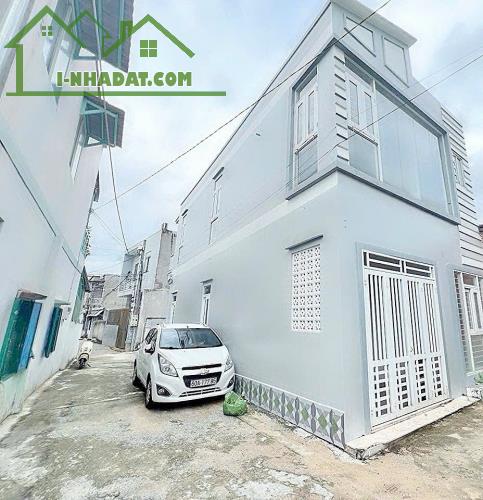 Nhà Lầu góc 2 MT P. Thống Nhất, BH. 81m2, Gần Khu Văn Hoa ViLLas. Giá chỉ 3,6tỷ TL