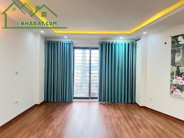 Bán nhà Định Công 6 tầng thang máy ô tô đỗ cổng 38.5 m2 nhỉnh 6 tỷ - 2