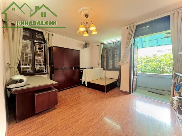 HẠ CHÀO CỰC SÂU-Phân Lô Ô tô tránh Phố Nguyên Hồng 52/55m, 4Tầng,MT 4.3m 27 Tỷ - 3