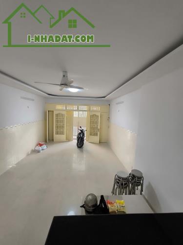 Xoay vốn bán nhà đường Nguyễn Tri Phương Linh Đông Quận Thủ Đức DT 55m2 Giá 3ty450