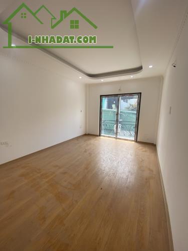 BÁN NHÀ 5 TẦNG GIANG LẺ, BIÊN GIANG – 33M² – CÁCH QL6 CHỈ 200M – CẦU MAI LĨNH 700 - 4