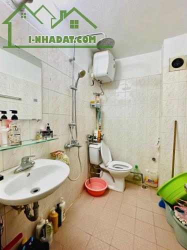 PHÁO ĐÀI LÁNG - NHÀ ĐẸP GẦN PHỐ - Ở KẾT HỢP VĂN PHÒNG - CÓ THỂ XÂY CCMN - 5