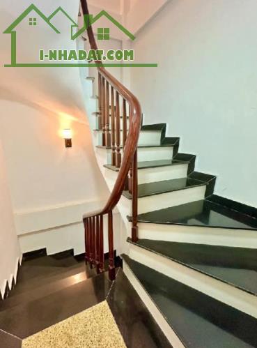 B.Á.N NHÀ TÂY MỖ_5 TẦNG, NHÀ MỚI, NGÕ NÔNG, GẦN HỒ, HÀNG XÓM VINCOM MEGE, CHỈ TỪ 4.6 TỶ