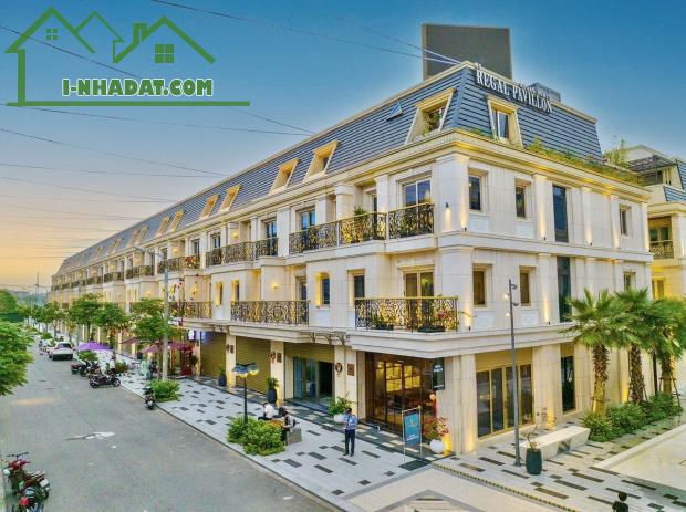 Cần bán căn Shophouse Hoa hậu shophouse Pavillon, sẵn sổ, bàn giao full nội thất mặt tiền