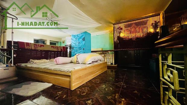 Bán nhà tầng 2 Dã Tượng, 47/80m2, mặt tiền 6m, 13.9 tỷ, kinh doanh homestay