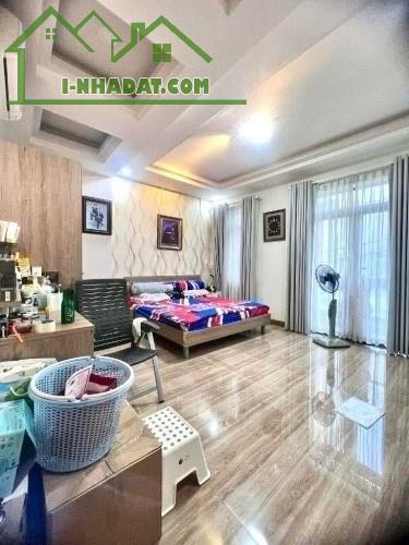 Bán nhà HXH Huỳnh Văn Bánh,Q.Phú Nhuận, 4 tầng, 52m2, 4pn, cho thuê 300tr/năm, 11.4 Tỷ - 3