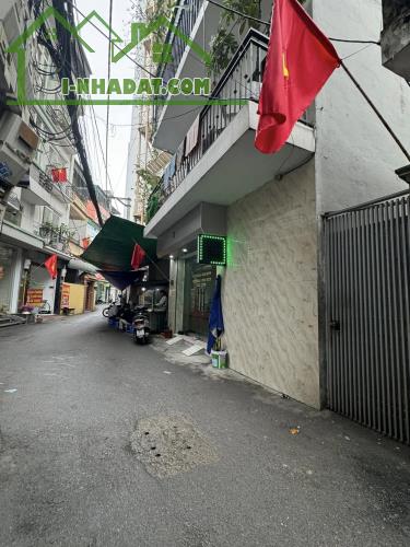 NHÀ ĐẸP LÔ GÓC, 1 NHÀ RA PHỐ TRẦN PHÚ, TT HÀ ĐÔNG, Ô TÔ, KD, 10M RA MẶT PHỐ, CỰC HIẾM.