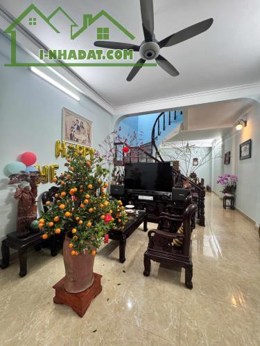 TRUNG TÂM HOÀNG MAI, NGÕ THÔNG, Ô TÔ, KINH DOANH, 71M, 4 TẦNG, 12 TỶ 900, NHÀ ĐẸP, Ở NGAY. - 1