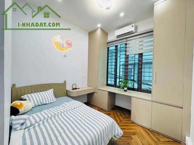 "Bán nhà Phố  Lò Đúc, DT 40m2, 6,9 tỷ, Lh: 0984417892. - 2