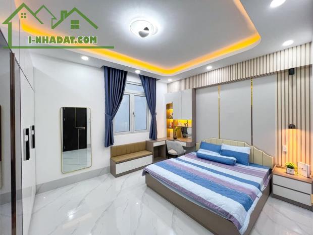 NHÀ TRỆT 2 LẦU KHU VĂN HÓA TÂY ĐÔ - ĐOẠN GẦN TRƯỜNG CÂP 1 VÀ 2 - 4