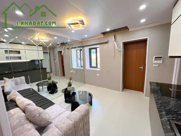 B2 Tập Thể Văn Chương 17/50m2 T2 2.45 tỷ Đống Đa

NHÀ ĐẸP Ở LUÔN - Ô TÔ ĐỖ CẦU THANG - - 4