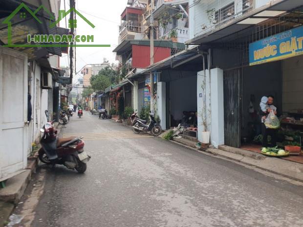 Bán nhanh đất mặt ngõ Ngọc Thuỵ Long Biên 102m MT5.2m giá 14.88 tỷ ô tô vào đất