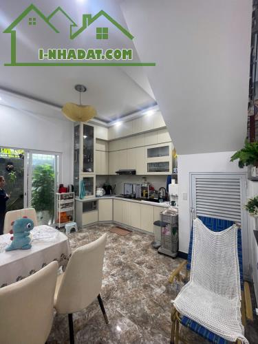 Nhà 1T1L cực đẹp, đường 5M, chủ ngộp giảm 400tr, 60m2, chỉ nhỉnh 5 tỷ, Lã Xuân Oai, Q9 - 2