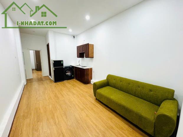 SIÊU PHẨM TÔN ĐỨC THẮNG - DÒNG TIỀN ỔN ĐỊNH-NHÀ ĐẸP-GẦN Ô TÔ DT63M HƠN 10 TỶ - 3