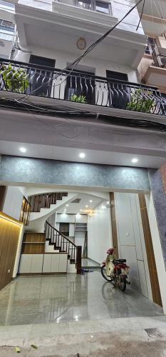 BÁN NHÀ MẶT NGÕ  TAM KHƯƠNG, CHỈ 1 NHÀ RA MẶT PHỐ, Ô TÔ VÀO NHÀ, SỔ PHÂN LÔ