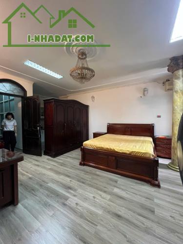 Cho thuê căn hộ studio cao cấp Lê Thanh Nghị, 60m, đủ đồ, thang máy, gần Bách Kinh Xây - 2
