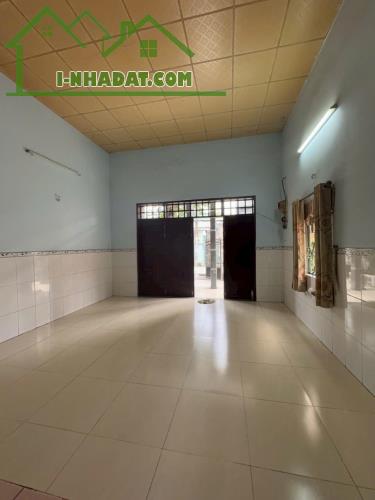 Bán nhà đường Trần Đại Nghĩa - Vòng Xoay An Lạc 134m² ( 7.5 x 19.5 ) - Cấp 4 tiện xây mới - 3