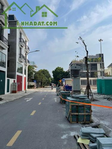 Bán gấp tái định cư Trâu Quỳ 60m2 đường 13m Đông Nam áp góc đường 22m.0982852808 - 3