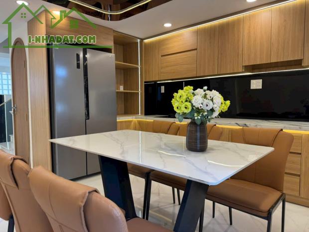 Bán gấp căn nhà mặt tiền 55m2 giá 2ty640 sổ riêng Hiệp Bình Chánh Thủ Đức chính chủ - 2