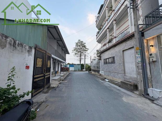 bán nhà Trần Não P.Bình An Q2 giá 3tỷ550tr DT 57.5m2, sổ sẵn