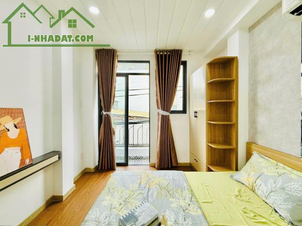 Chú Ba cần bán gấp nhà 31m2 Nguyễn Xí giá chỉ 1.89 tỷ HXH, SHR - 3