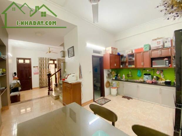 Nhà QUÁ HIẾM QUÁ RỘNG nhất Mộ lao 76m2, gần phố, sân trước nhà thoáng mát, 10.5tỷ - 2