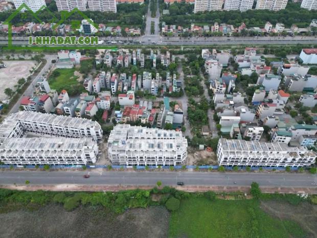 Bán lô đất đẹp, 60 m2 khuôn đất vuông vắn tại Tái định cư Trâu Quỳ.