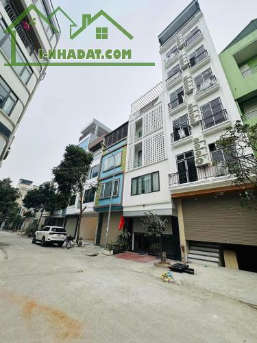 110m2 mt 7m 9 tầng mặt phố kinh doanh ô tô tránh 34p kk lô góc Thanh Xuân 35 tỉ