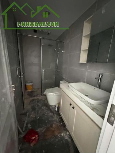 Tòa Nhà 8T Thang Máy - Phố Nguyễn Chí Thanh, Đống Đa, Hà Nội 80 mv, mặt tiền 7m, 25 Tỷ - 3