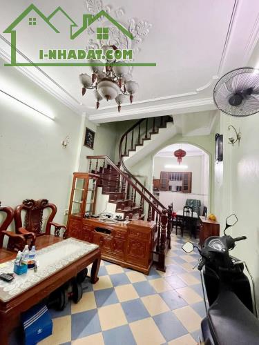 BÁN NHÀ MỖ LAO LÀNG VK CHÂU ÂU, LÔ GÓC GẦN HỒ, 52M CHỈ 10 TỶ 7